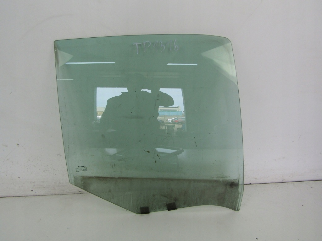 Купить Renault clio 2 стекло дверь задний  правый