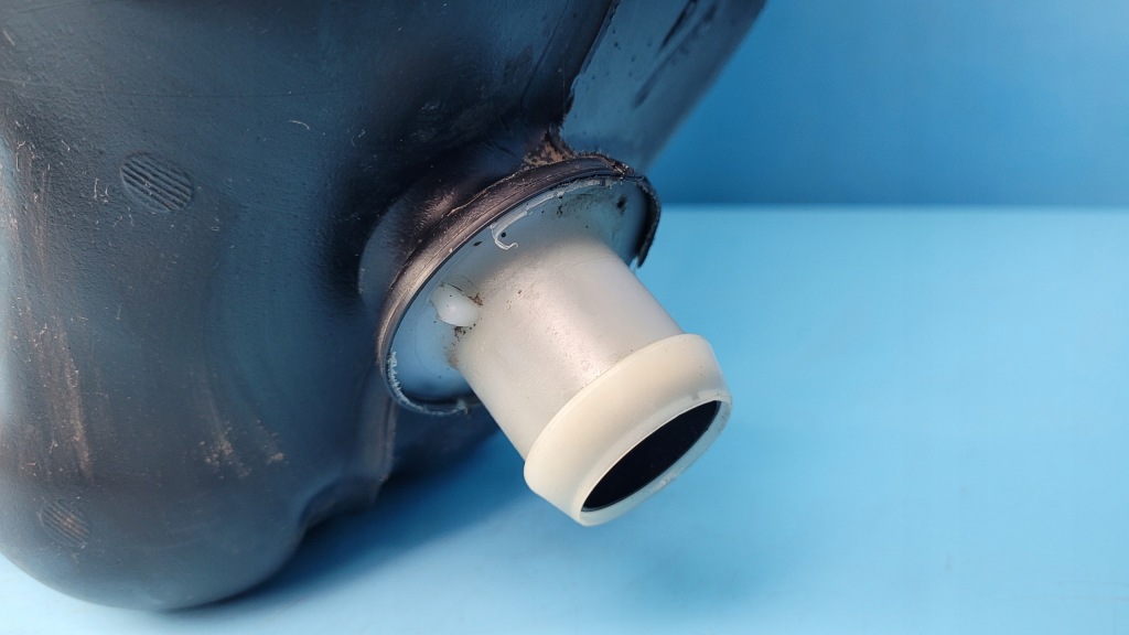 фото №12, Bmw 2' f44 218d gran coupe 2.0 дизель бак топлива 7465134 насос 7300466