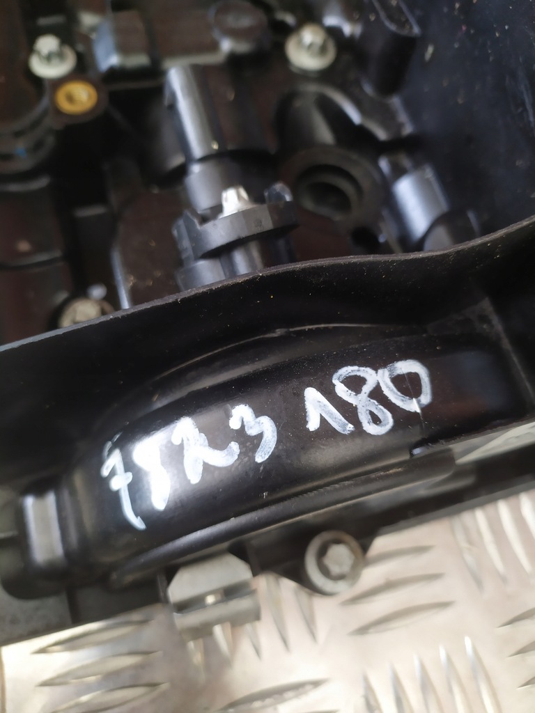 фото №8, Mini r55 r56 r57 крышка клапанов n47 7823180