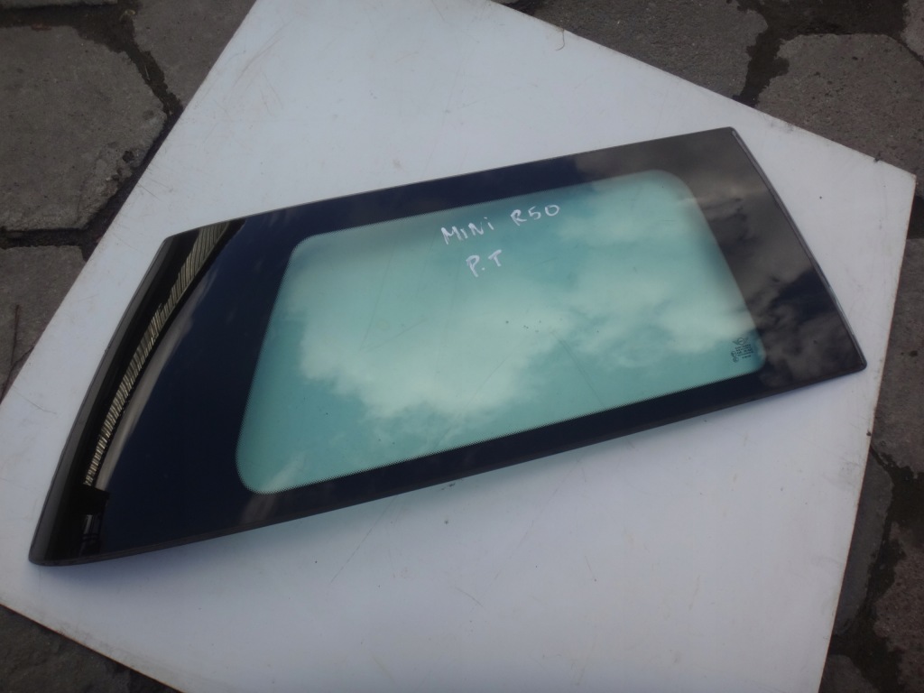 Стекло кузовная правый задний  mini r50 Цена