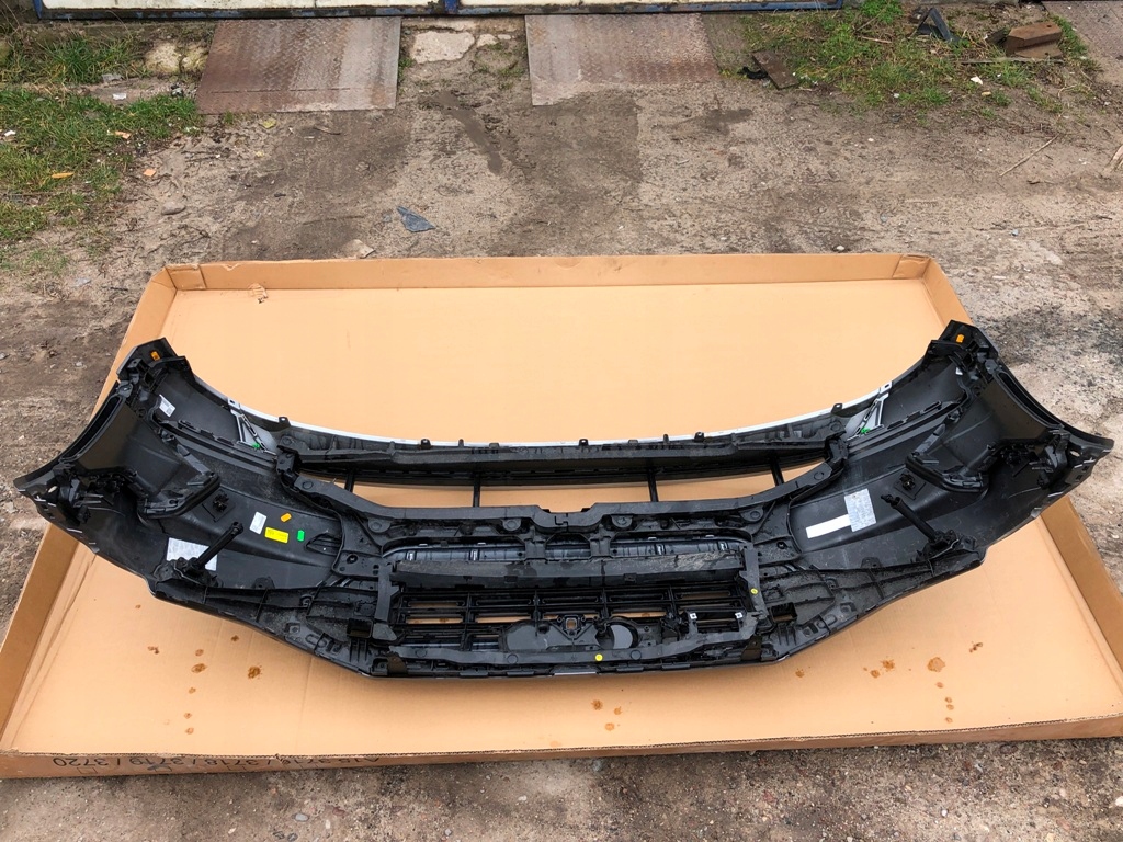 Бампер передний решётка радиатора audi e-tron 55 50 4ke 2020- отбойник frontowy lz7f Цена