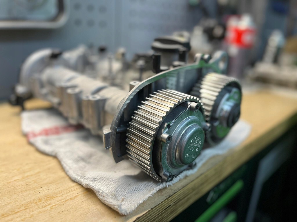 фото №6, Крышка клапанов 1.0 tsi vw t-cross 04c103475af