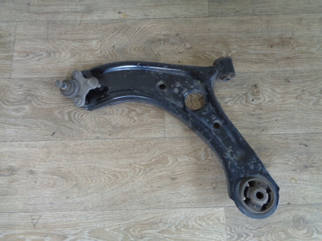 фото №1, Kia sportage iv рычаг левый 1898