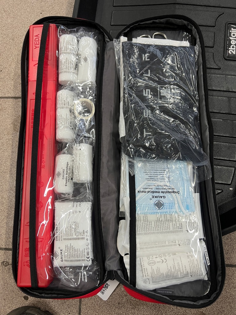 фото №4, Tesla model x s 3 y аптечка першої допомоги