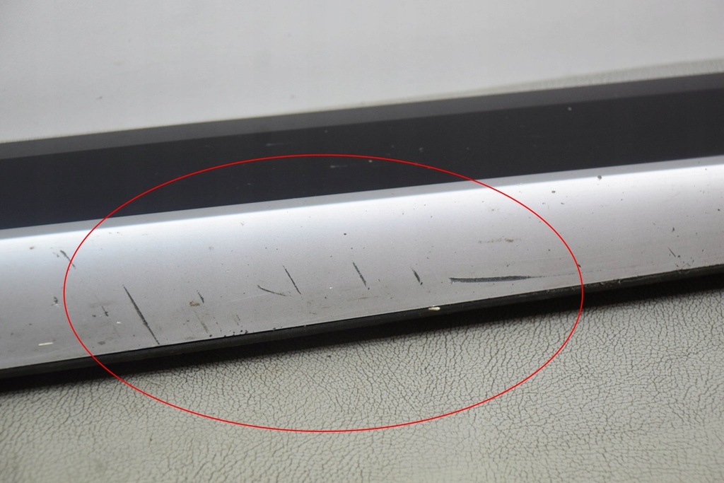 фото №8, Молдинг передних правых дверь audi q5 fy 80a853960a 2018