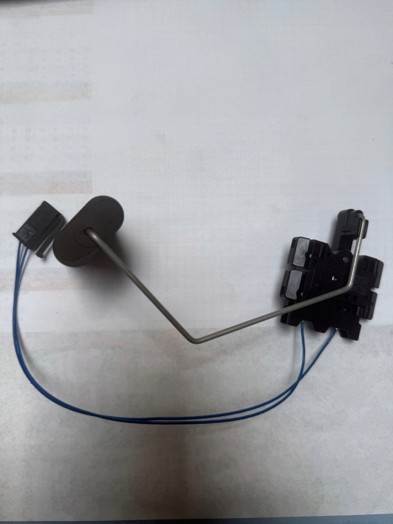 фото №1, Датчик рівня пального insignia b дизель 84393418