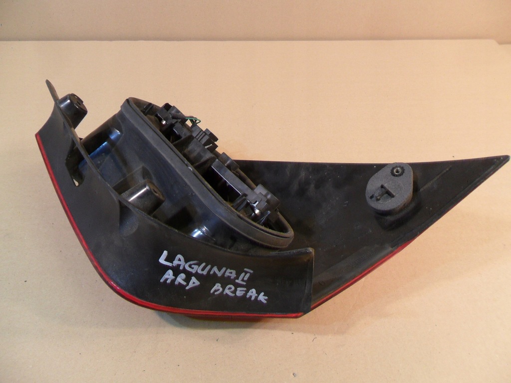 фото №12, Лампа права задня renault laguna ii 8200002472