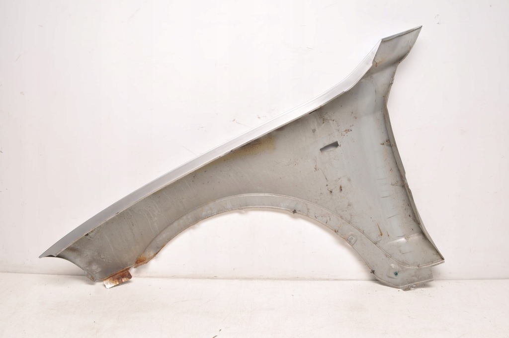 Bmw x3 e83 крыло  правый  перед передний Цена