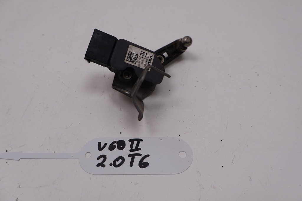 фото №5, Volvo v60 ii 2.0 t6 plug in hybrid датчик вирівнювання світла правий перед