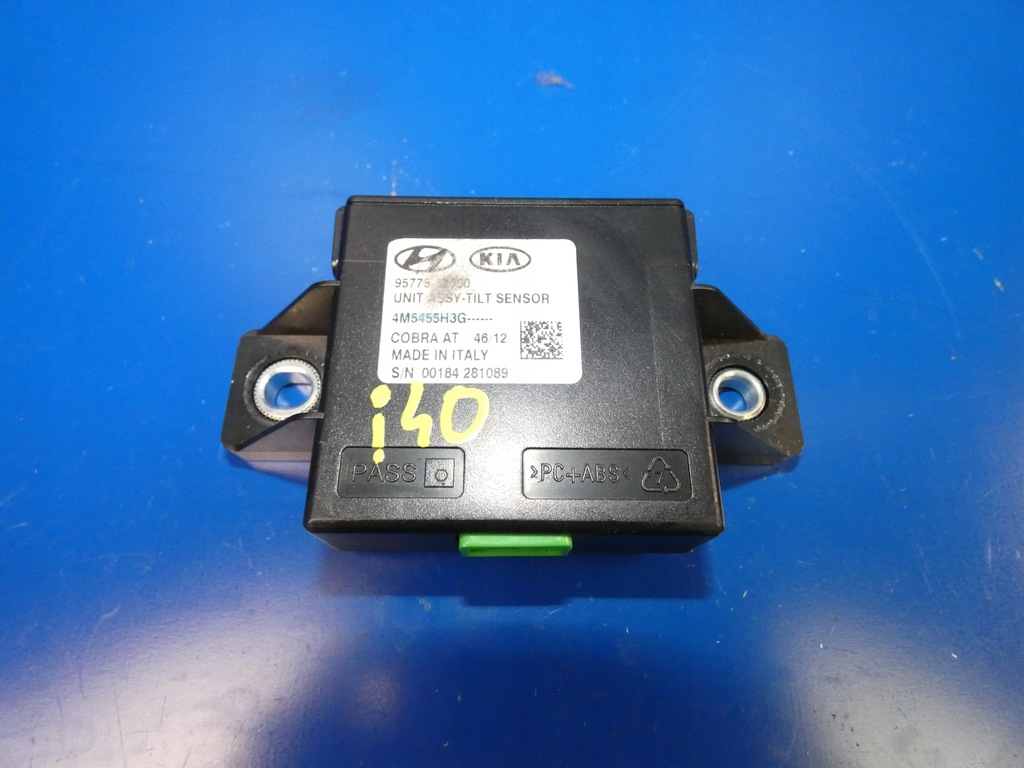 фото №1, Hyundai i40 модуль блок управления кренa