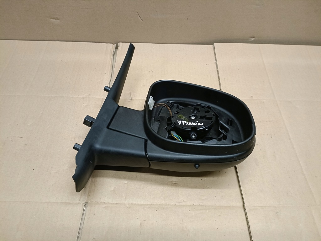 фото №1, Renault kangoo зеркало наружное правое 7pin