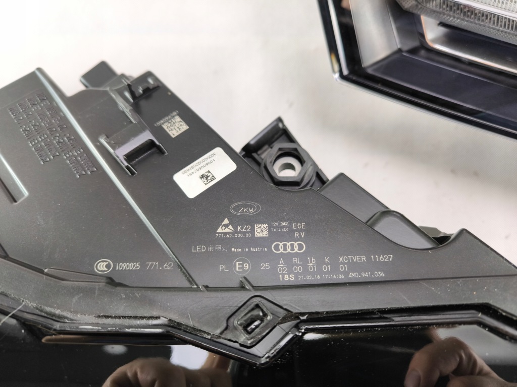 Audi q7 4m full led matrix левая правая  фара фара 4m0 с Разборки