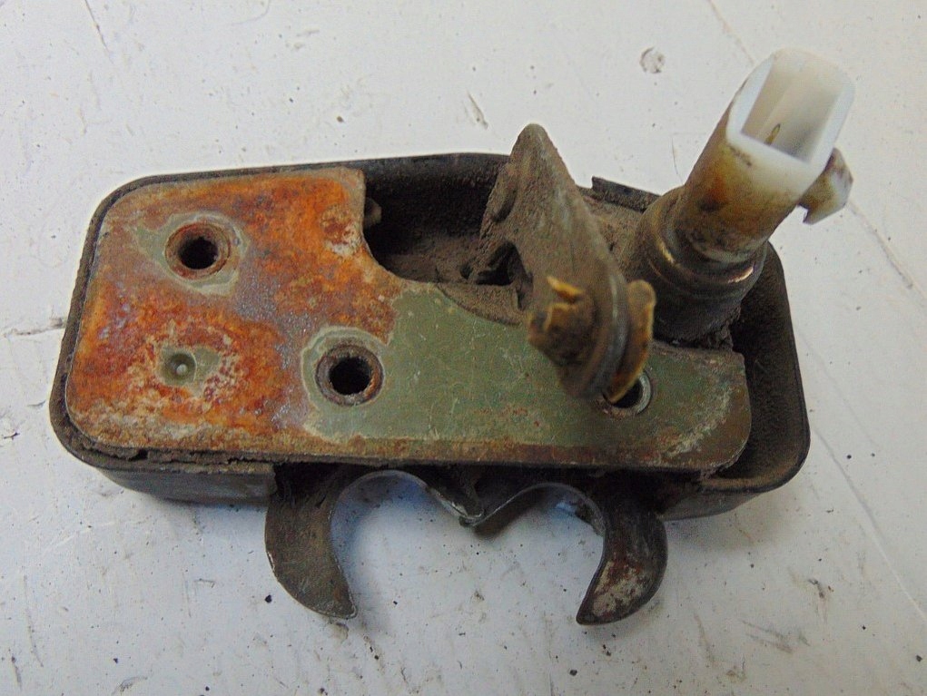 фото №5, Ford explorer i 94r замок крышки левый