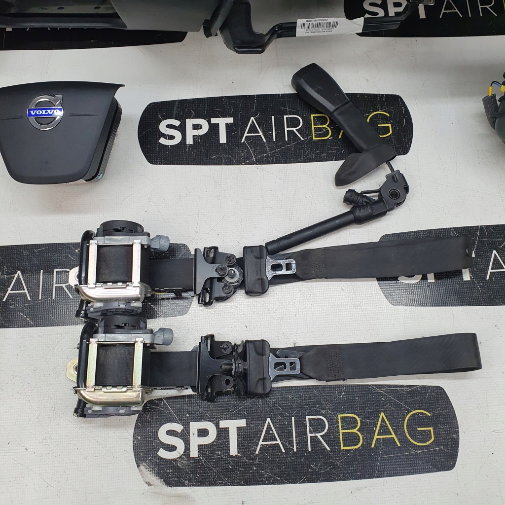 фото №9, Volvo s60 v60 ii приборная панель панель  подушки безопасности ремни подушка безопасности 2010 - 2018