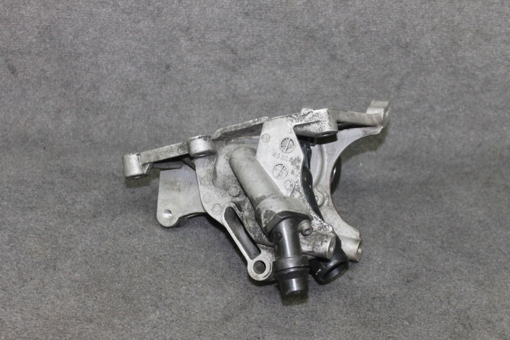 Mini r54 r56 r60 r61 n47n 1.6d 2.0d - насос води 7823008 Оригінал