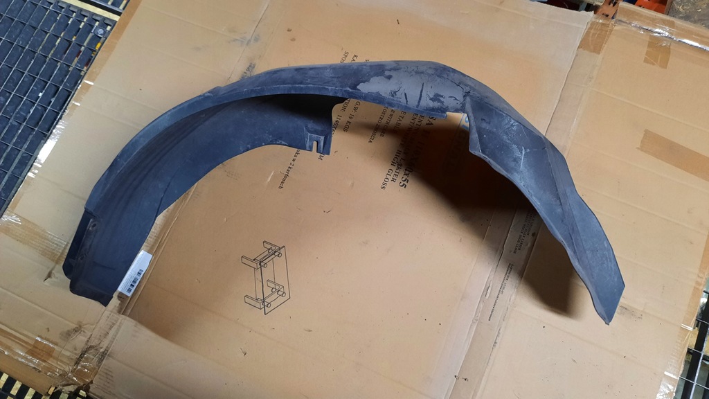 фото №2, Подкрылок левая задняя volvo v40