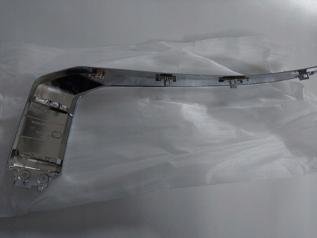 фото №9, Mitsubishi l200 18 - молдинг бампера хром правая верхний