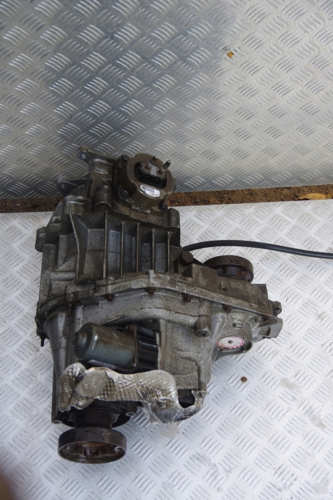 фото №6, Редуктор коробки srt jeep grand cherokee wk2 srt-8