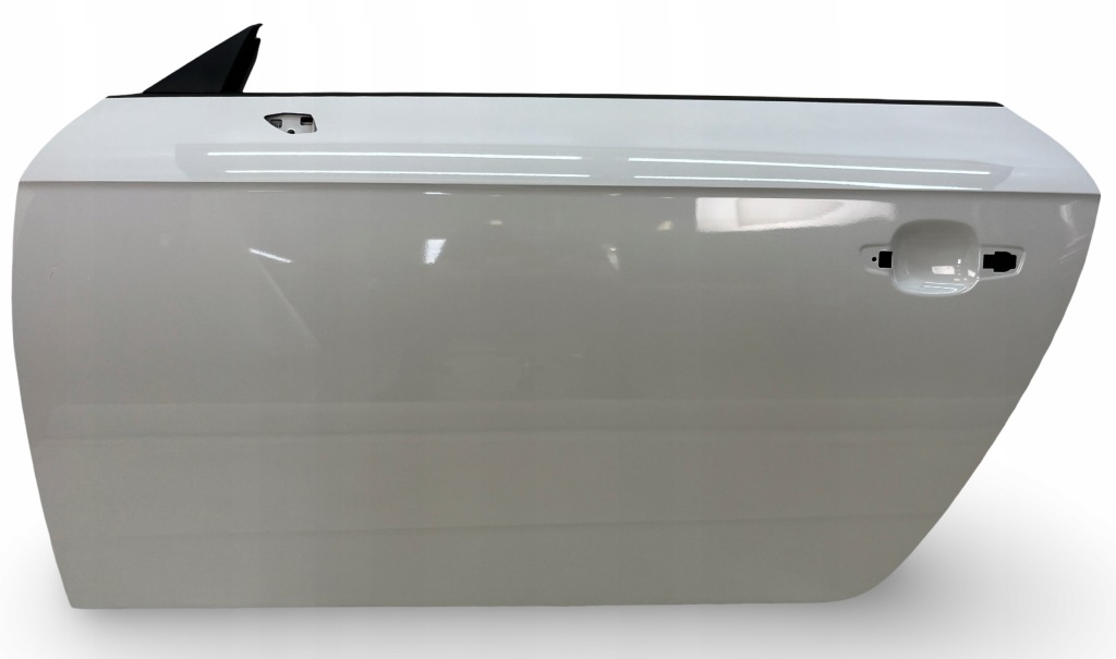 фото №1, Дверь левая audi tt 8s 8s0831051 ls9r