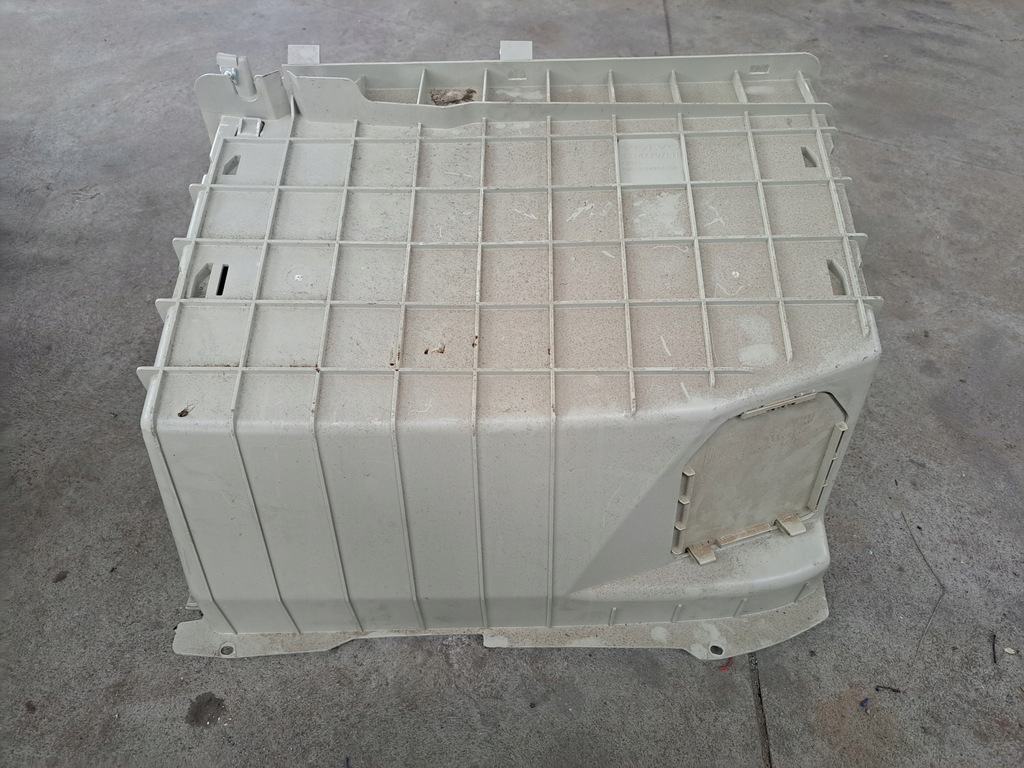 фото №6, Бардачок шторка жалюзи полка верхний левая volvo fh 4