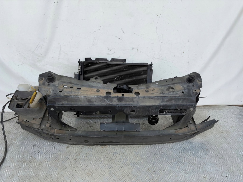 фото №1, Pas передний балка радиатор renault twingo ii 2 1.2 07-