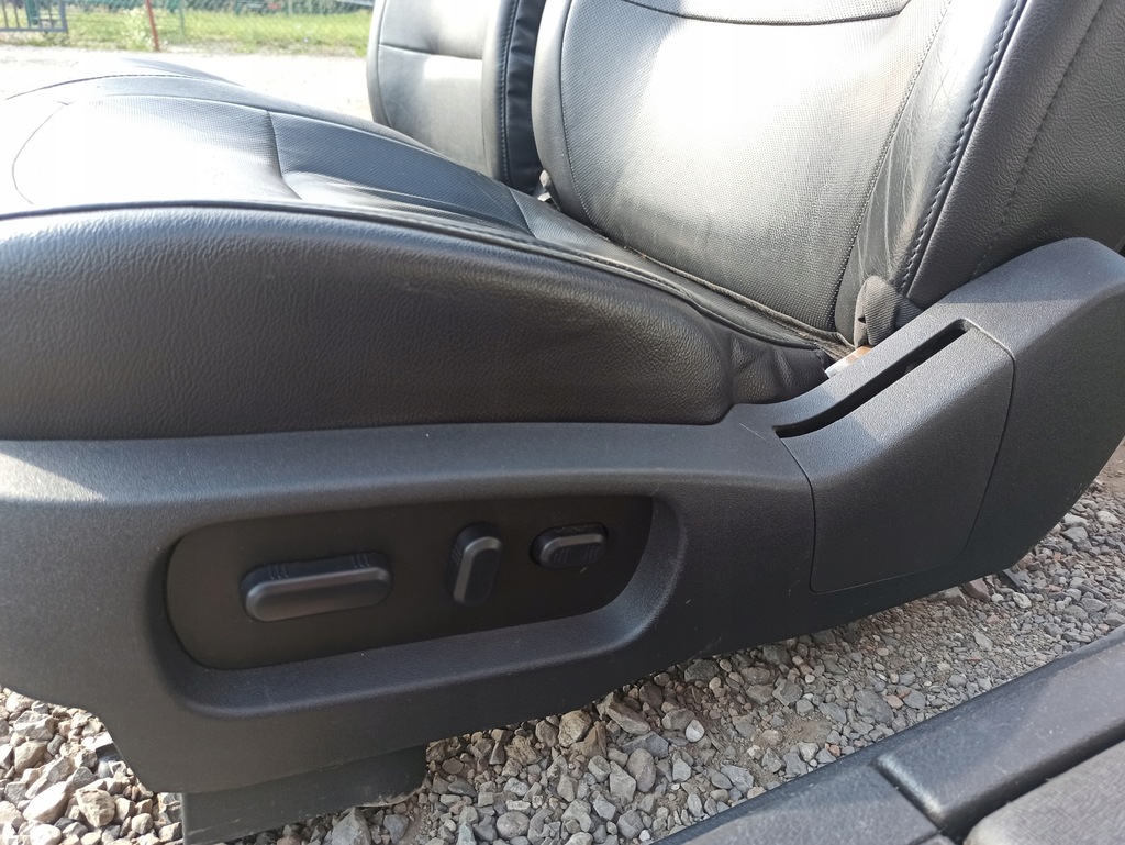 фото №10, Сиденья обшивки салон кожа ford flex 2011-