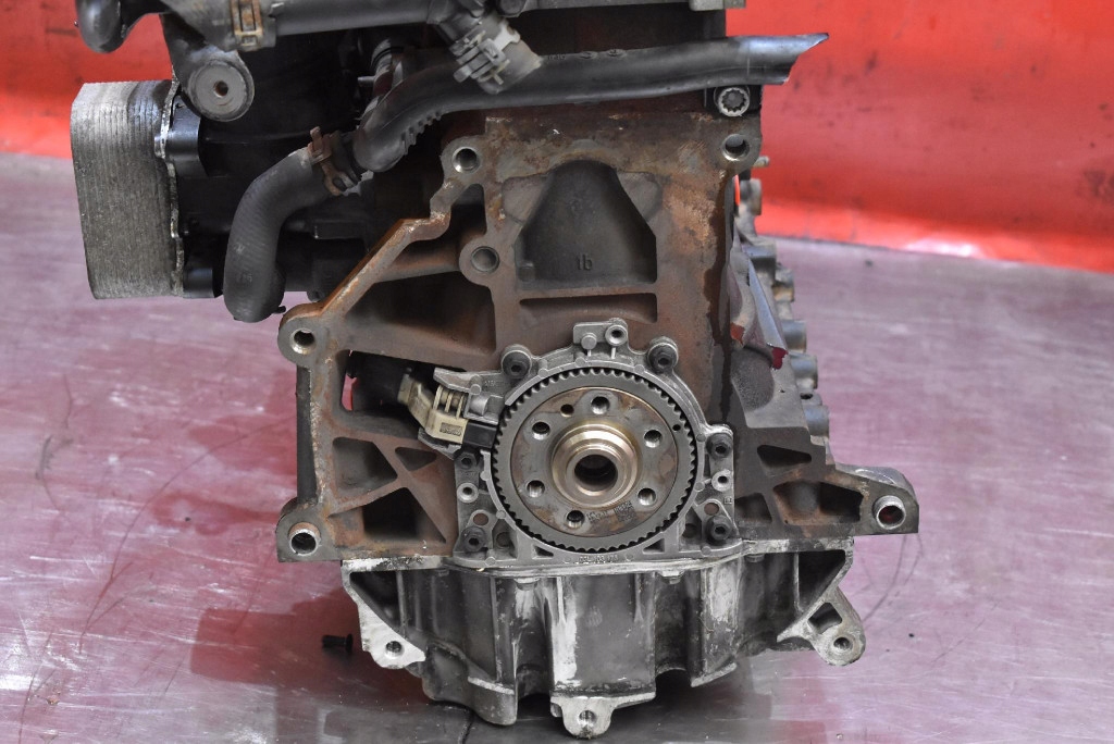 фото №15, Двигатель блок двигателя дизель насос cff vw passat b7 2.0 tdi 140 km 10-15 film