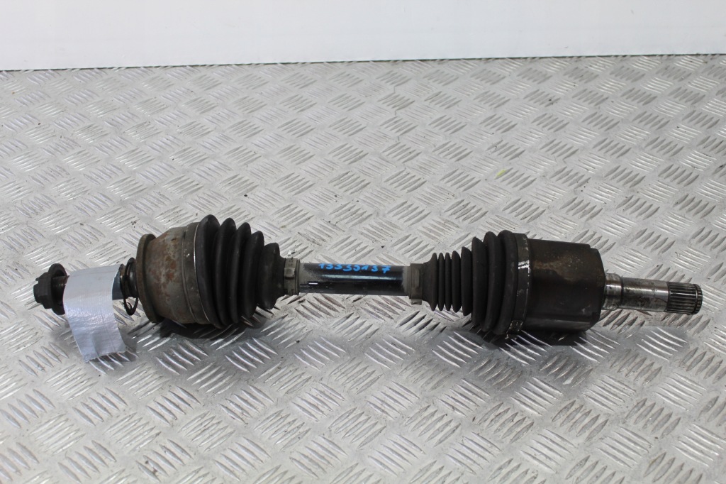 Купить Приводной вал левое  перед astra j iv 13335137