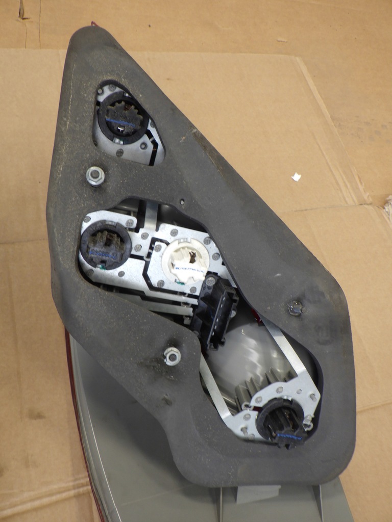 фото №5, Mercedes r w251 лампа задня ліва задня