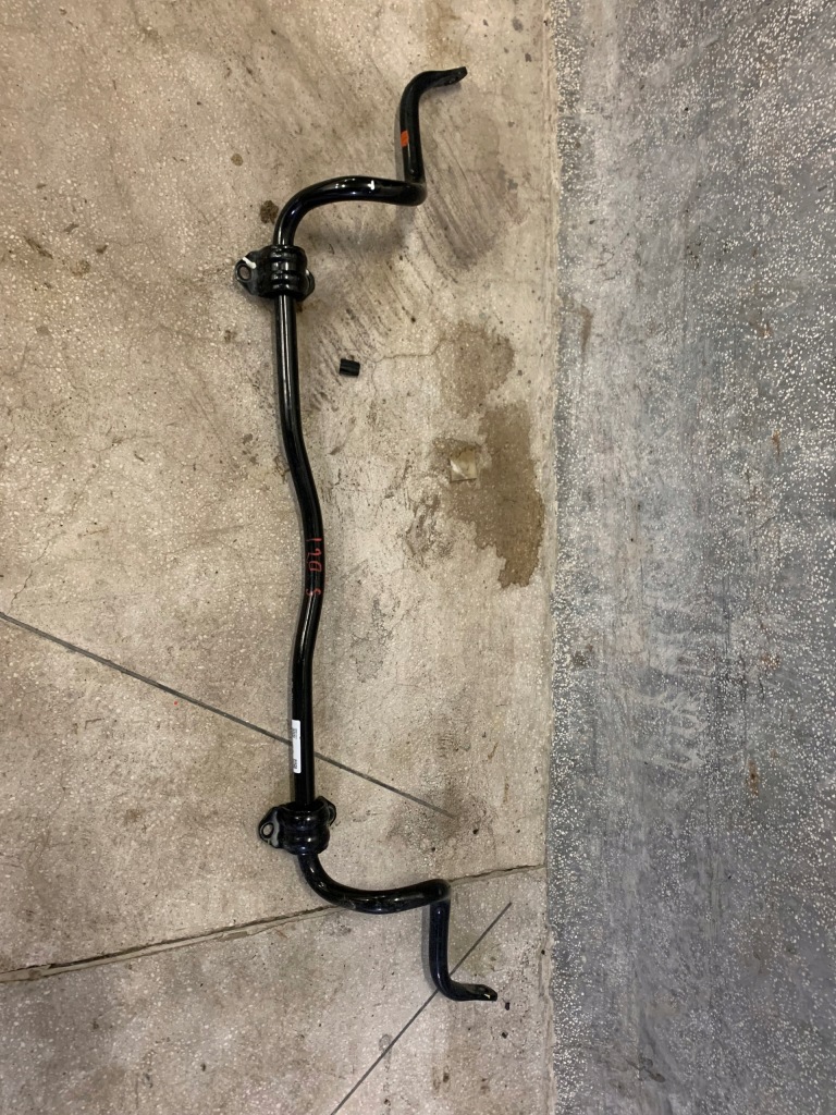 фото №1, Hyundai i20 iii 2021 стабилизатор тяга перед