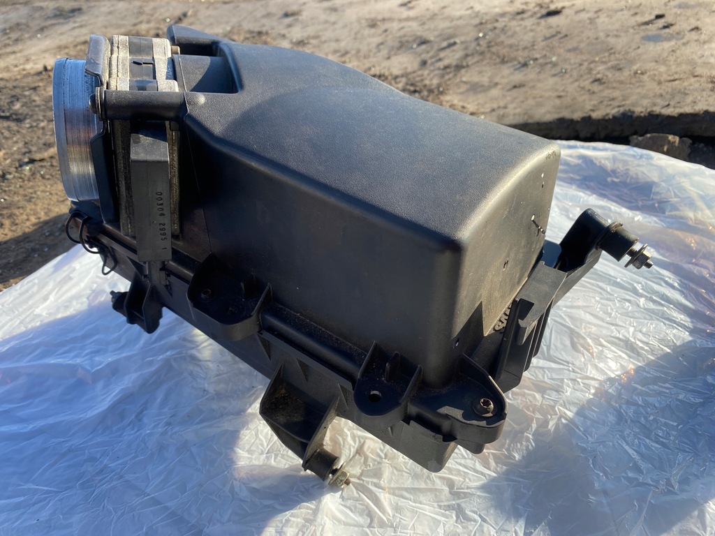 фото №4, Saab 93 9-3 cabrio 98-02 корпус фильтра воздуха с дроссельная заслонка