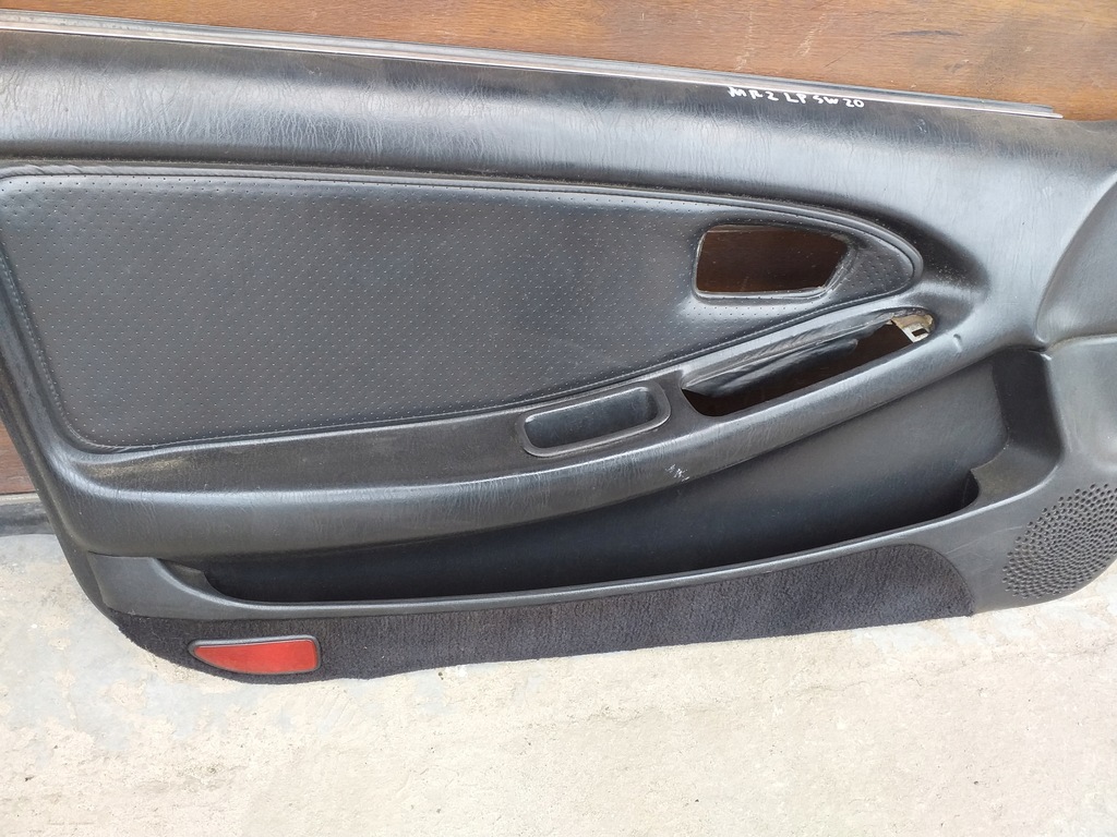 фото №5, Toyota mr2 sw20 обшивка обивка дверь кожа