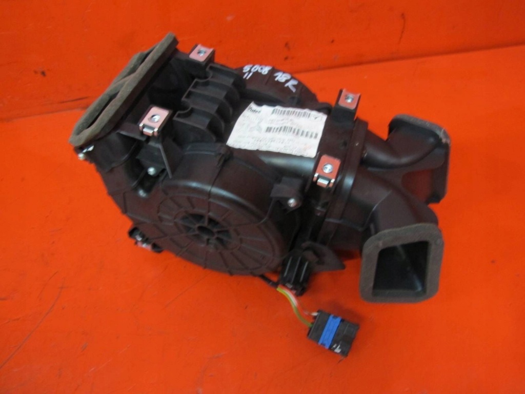 фото №1, Peugeot 5008 ii 2 p87 3008 ii повітродувка вентилятор обдув резистор задня eu