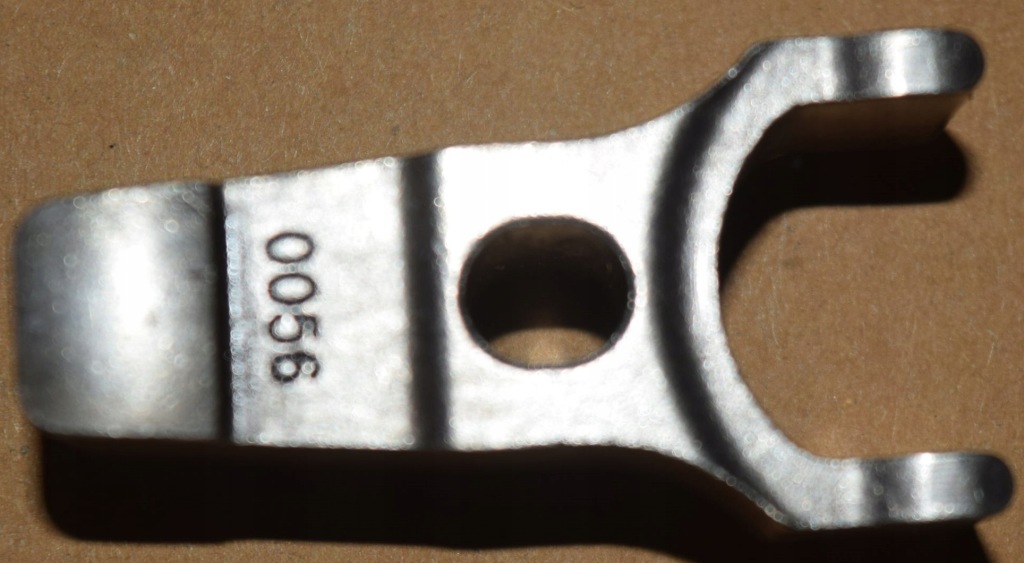 Man d20 d26 кронштейн підніжка притиск вприску e5 e6 Оригінал