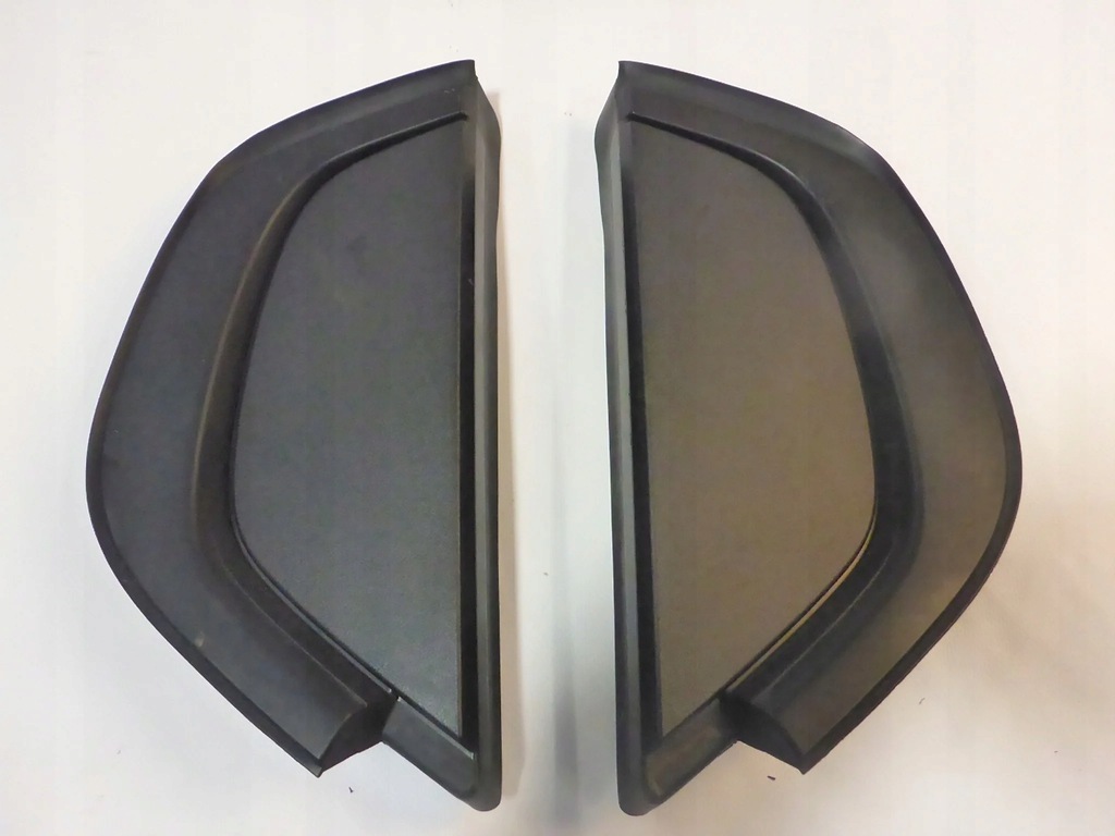 фото №1, Треугольник заглушка крыла задняя citroen c3 iii 2016-