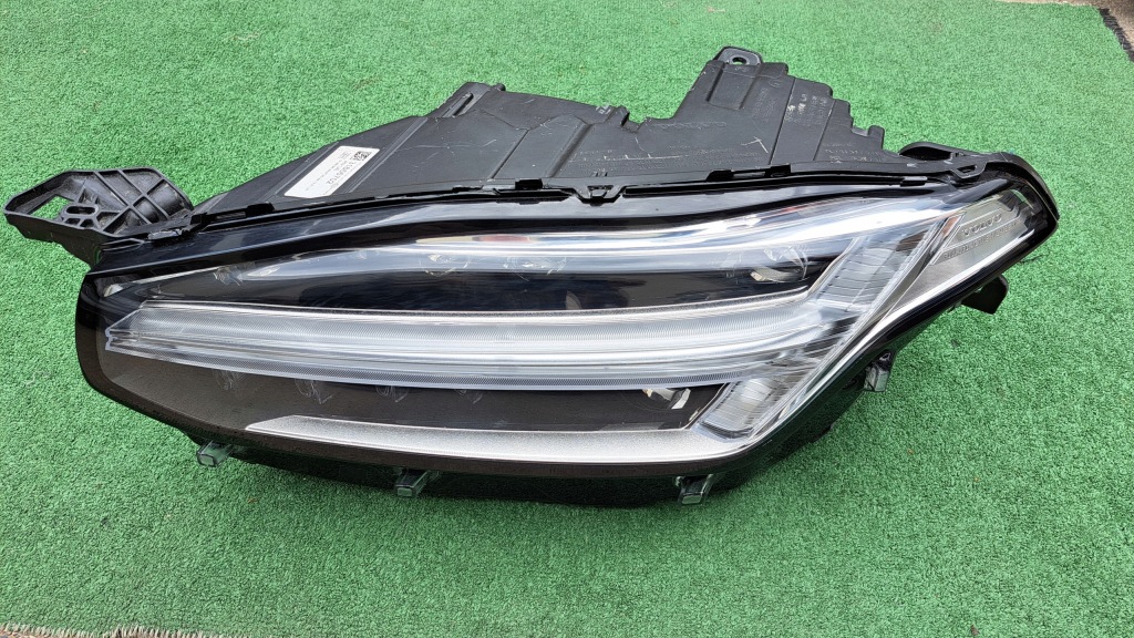 фото №2, Volvo xc90 2 ii full led лампа передня