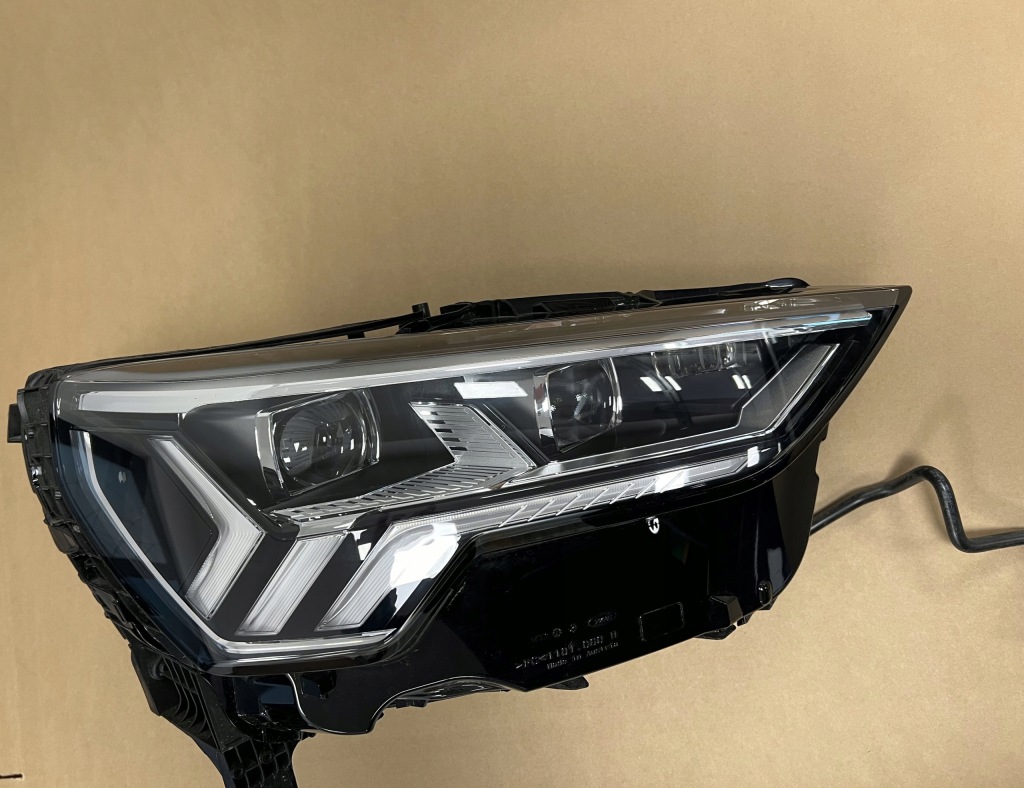 Audi q3 83a фара matrix led 83a941036a Недорого