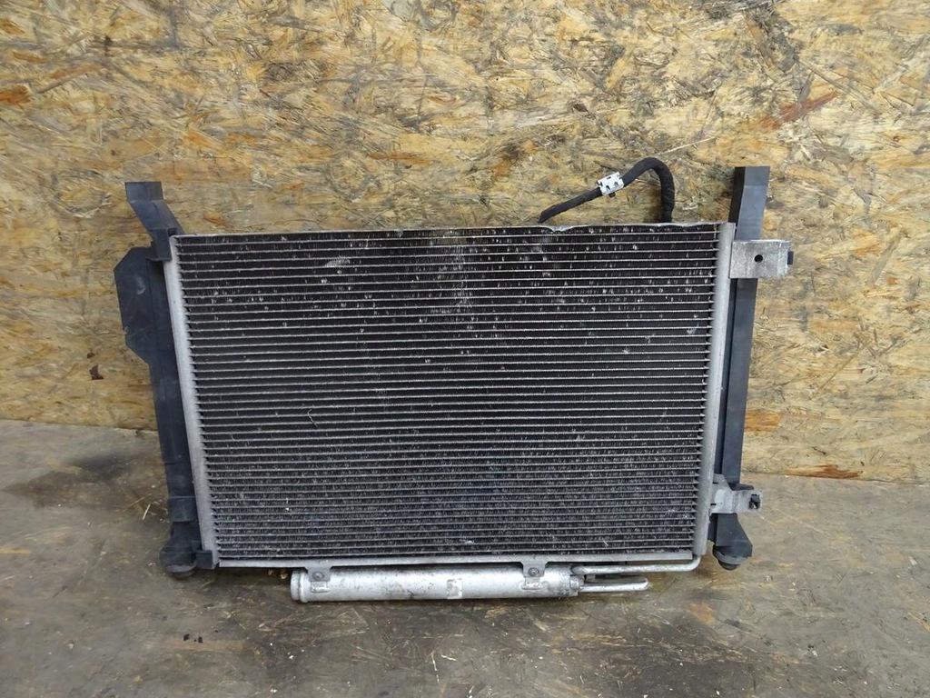 фото №1, Комплект радіатор mercedes w245 1.8 бензин