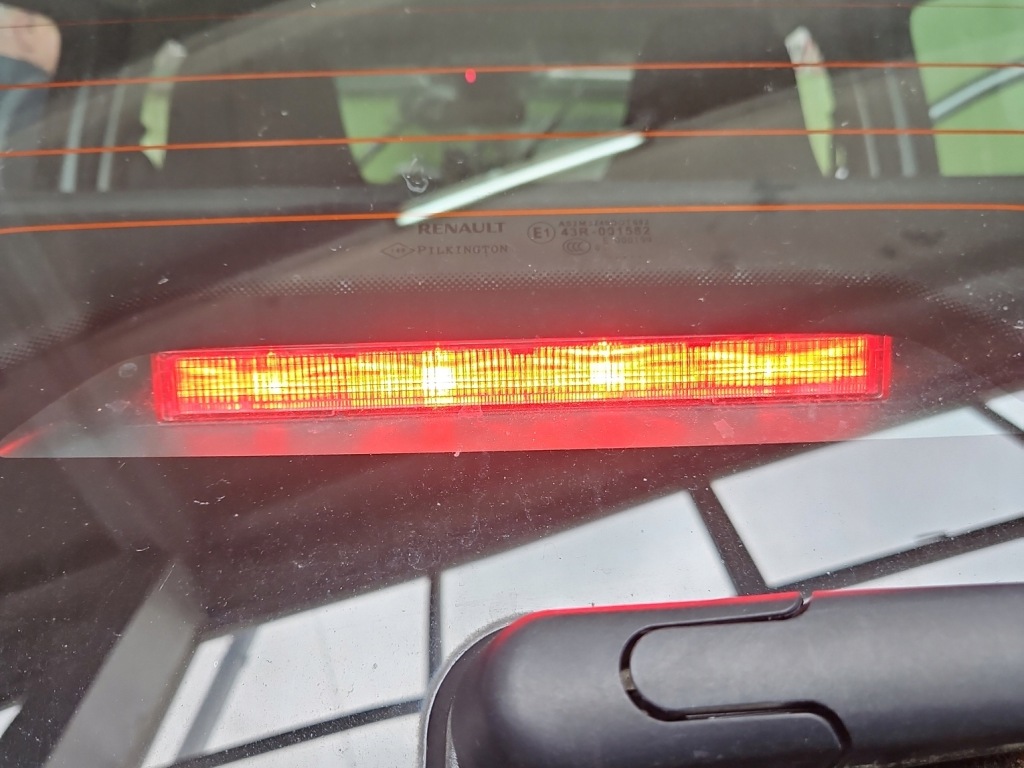фото №1, Свет стоп-сигнал renault twingo iii 14-24