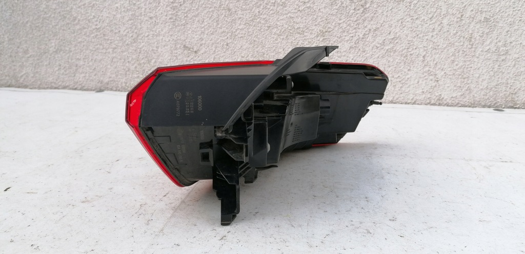 фото №12, Vw id.3 id3 лампа led левая задняя 10a945095b