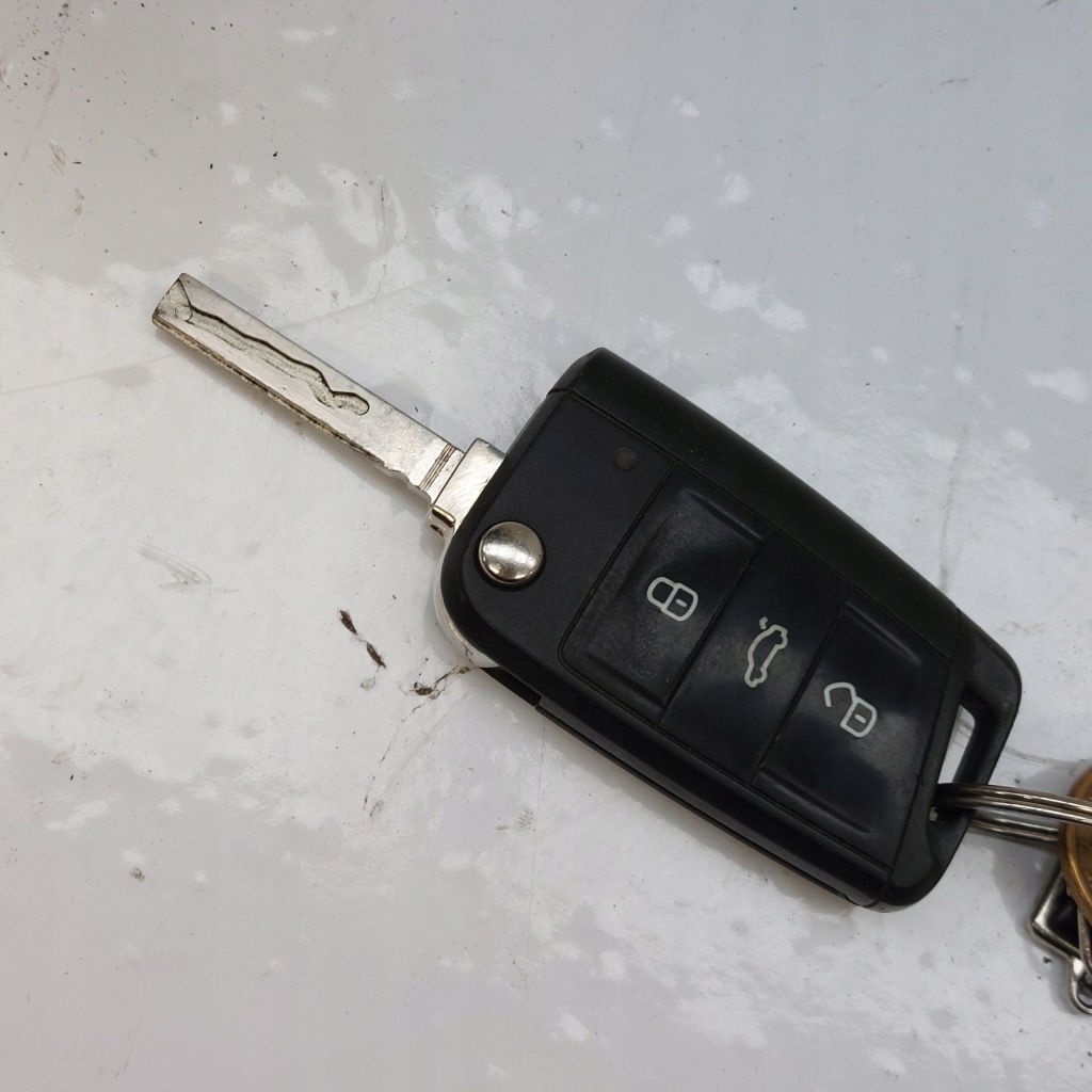 фото №14, Skoda fabia 3 iii підсилювач колонка керма + замок запалювання ключ