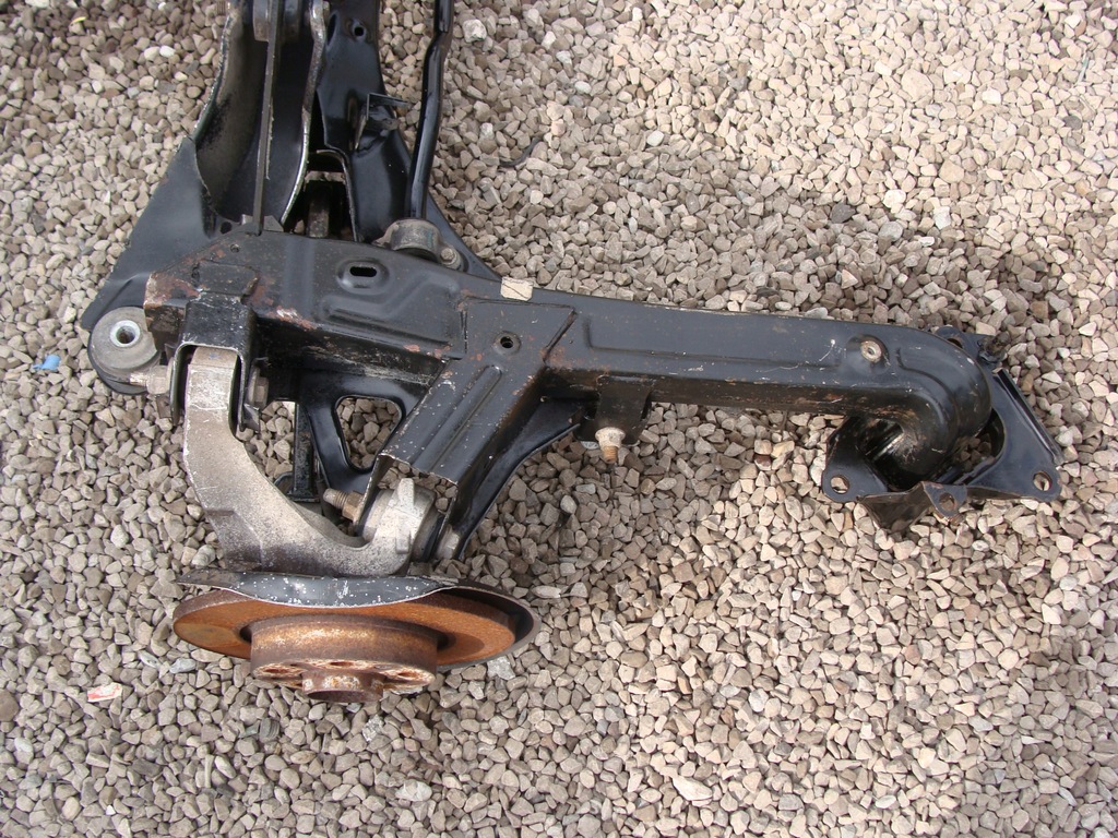 фото №9, Поворотный кулак рычаги подрамник задняя 159 brera 2wd !!!