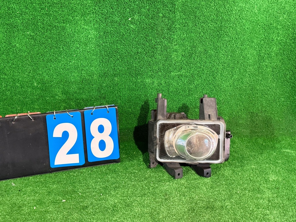 фото №1, Противотуманная фара правый opel astra h corsa d zafira b