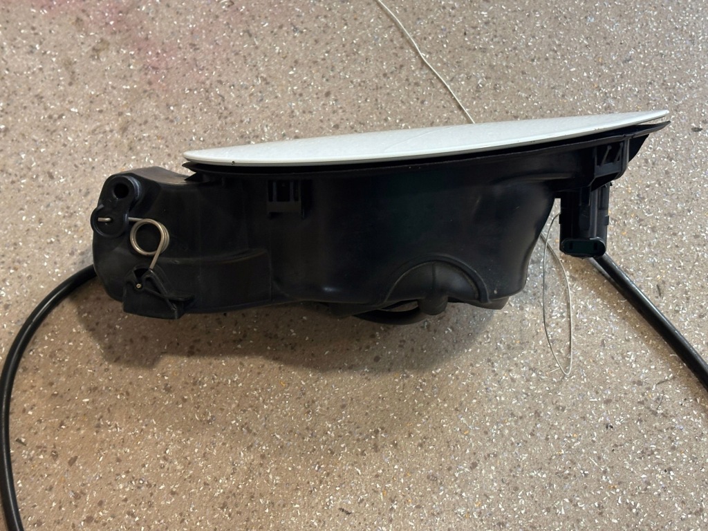 фото №12, Крышка заливной топлива maserati ghibli