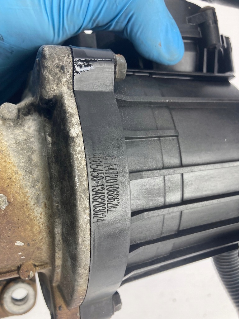 фото №15, Mercedes actros mp4 сепаратор оливи вентиляція картера відцентровий сепаратор a4720106862