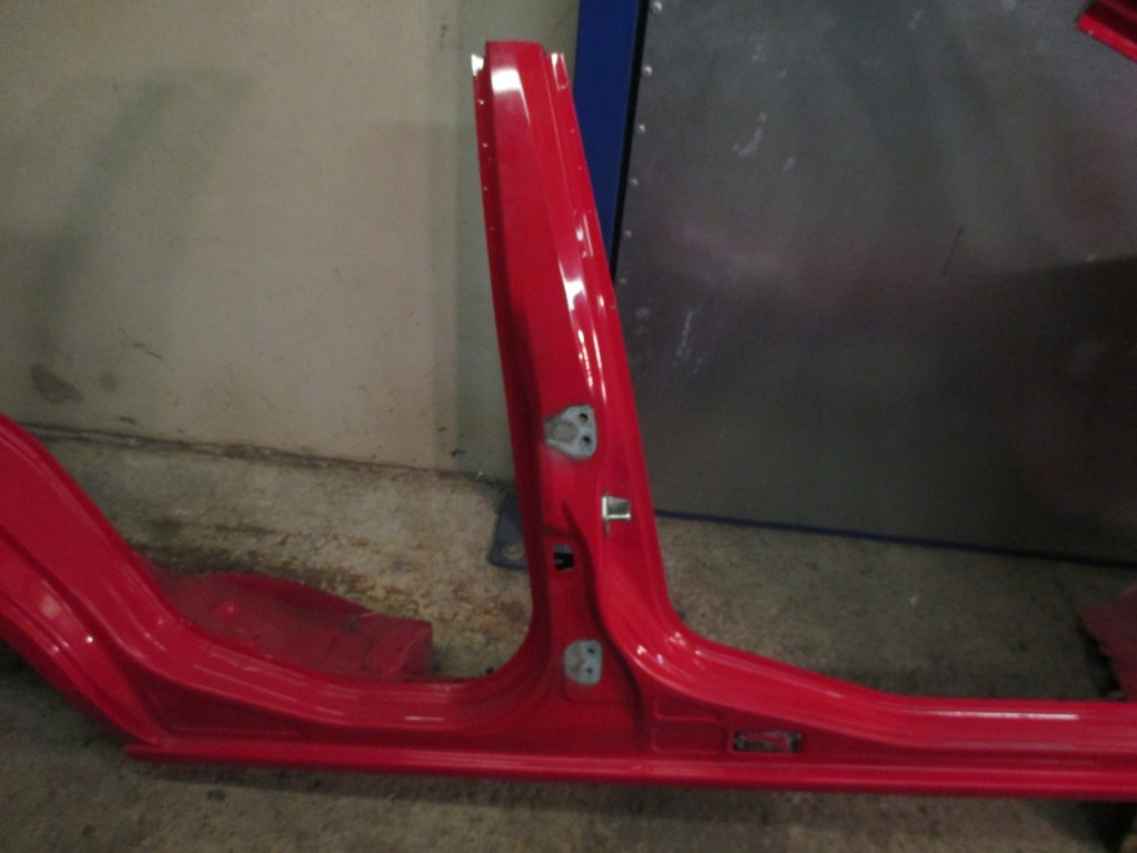 фото №1, Блок двигателя порог правый ford fusion 03r.