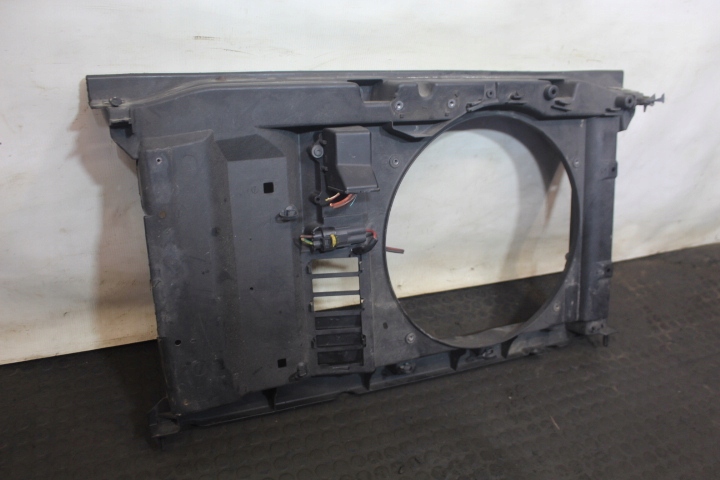 фото №1, Pas передний citroen c4 i 1.6