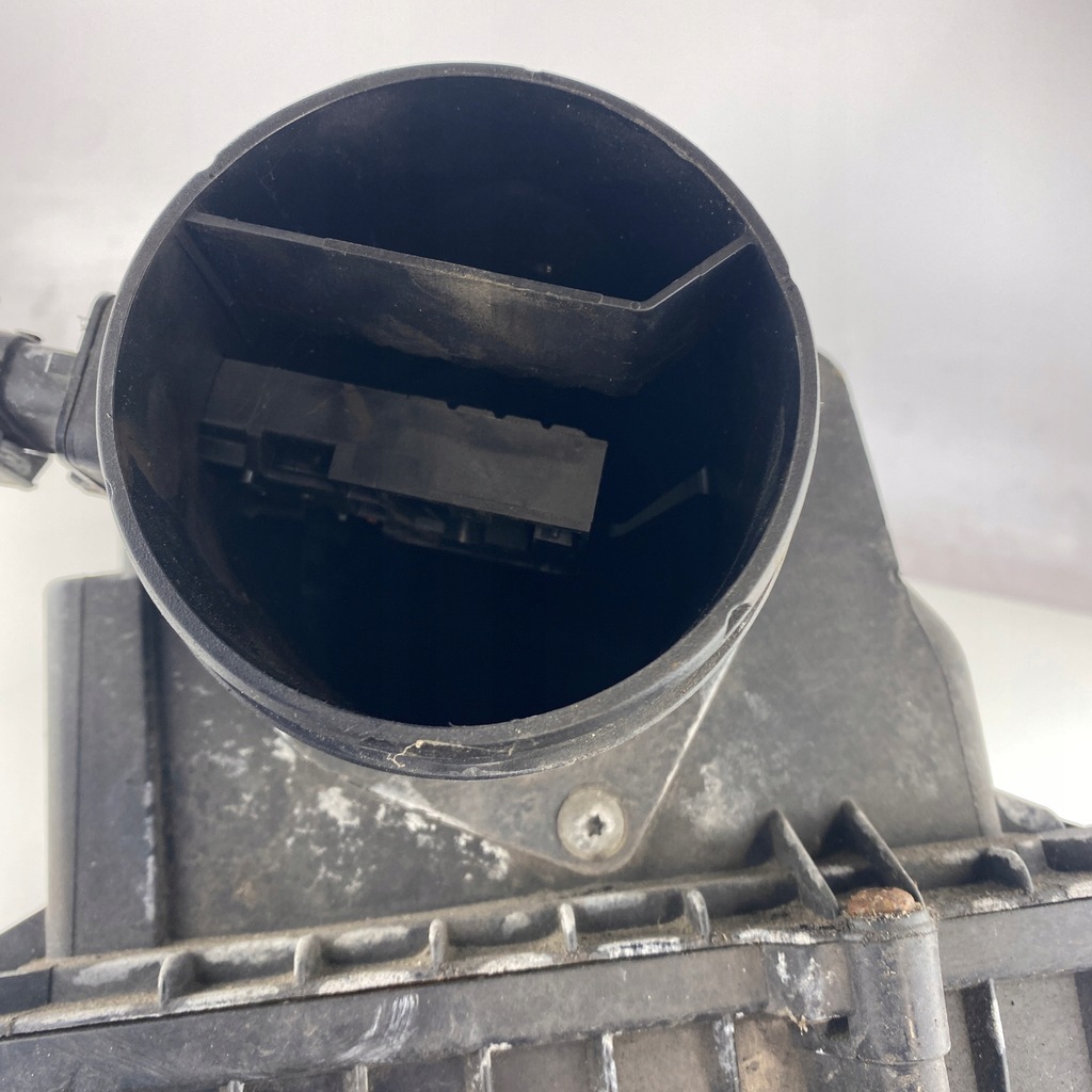 фото №6, Корпус фільтра повітря land rover velar jaguar f-pace xf xe 2.0