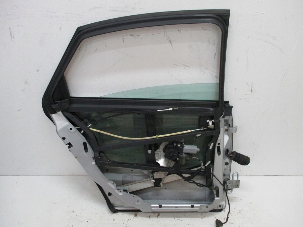 фото №6, Двері ліва задні audi a6 4b0 sedan