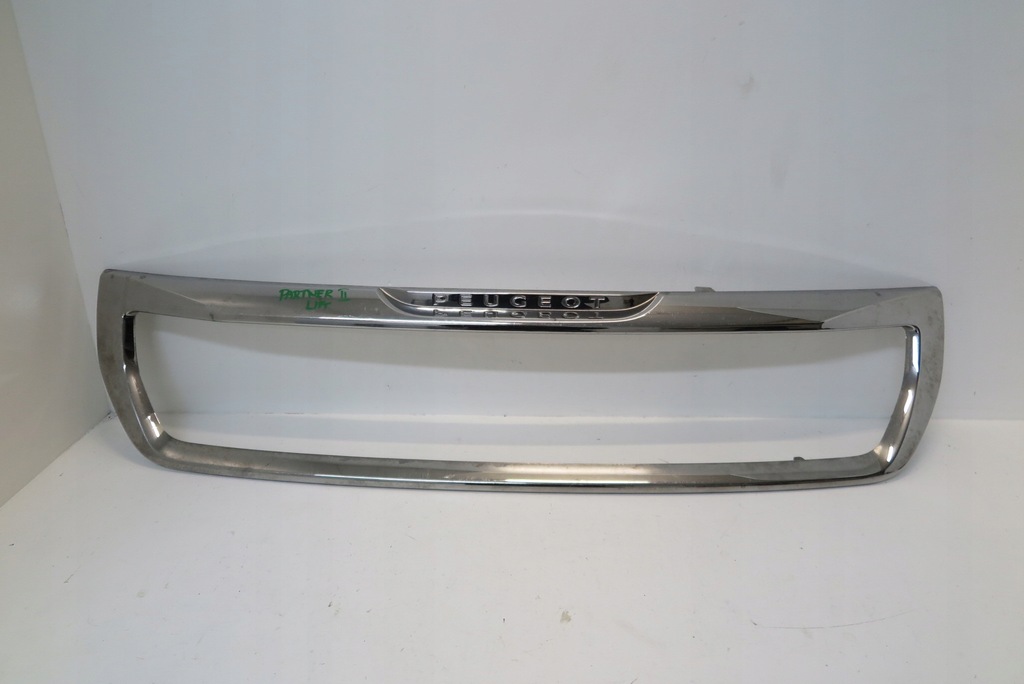 фото №1, Решётка радиатора решётка радиатора хром peugeot partner ii 2015-2018 lifting org 9810964777